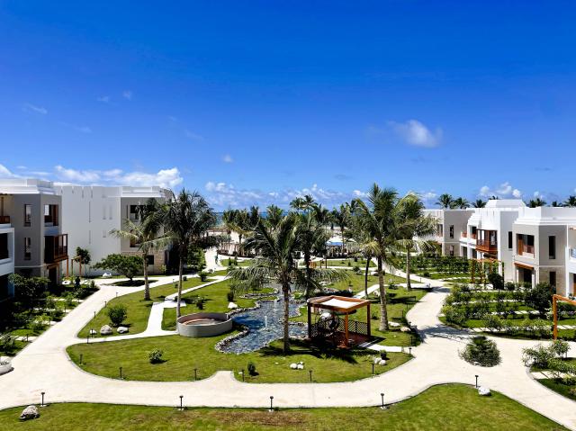 The Club by Fanar