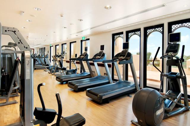 Fitness v Hilton Resort & Spa Ras Al Khaimah
