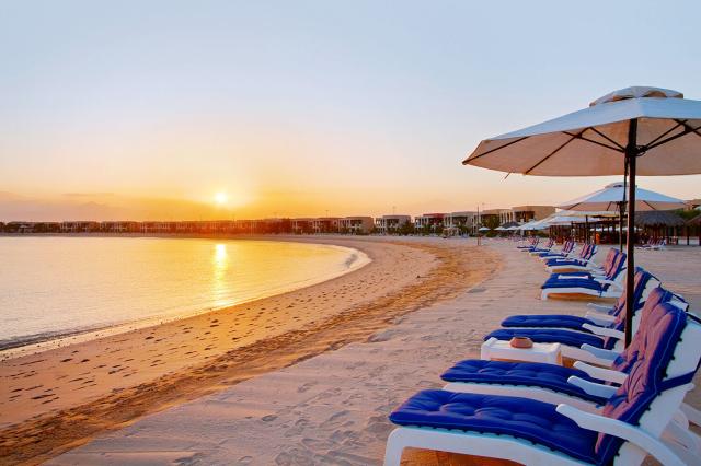 Pláž v Hilton Resort & Spa Ras Al Khaimah