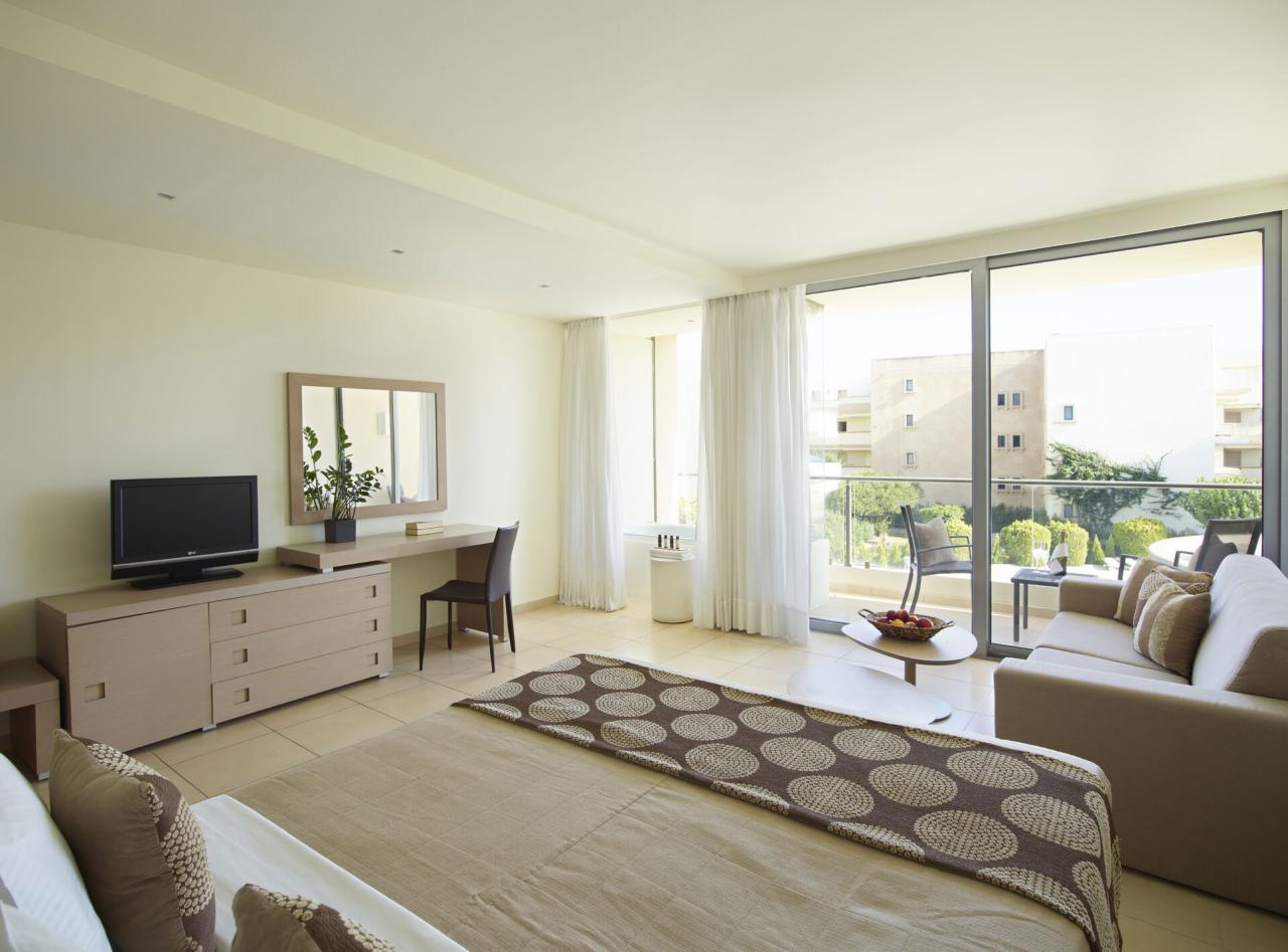 The Ixian Grand & Ixian All Suites