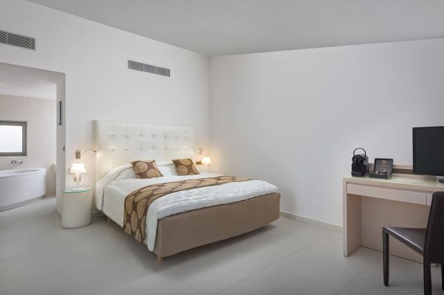 The Ixian Grand