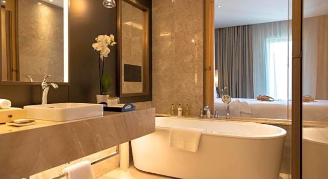 Jumeirah Muscat Bay