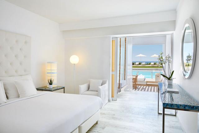 Izba v Grecotel Lux Me White Palace