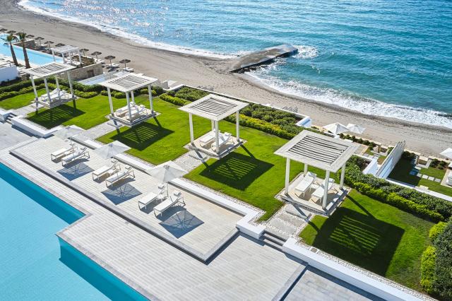 Areál v Grecotel Lux Me White Palace
