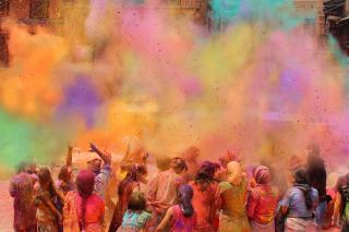 Farebná India - Holi festival farieb