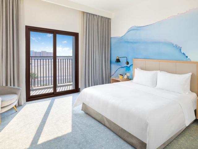 Deluxe City View Room