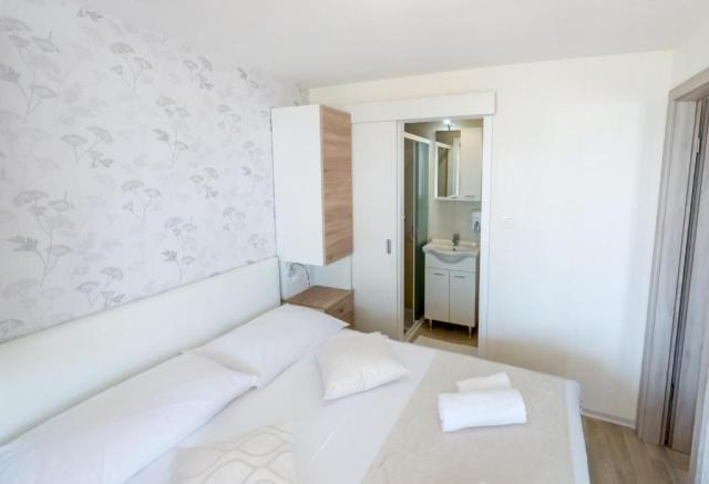 MH Relax 6+2 (orientácia na hory)