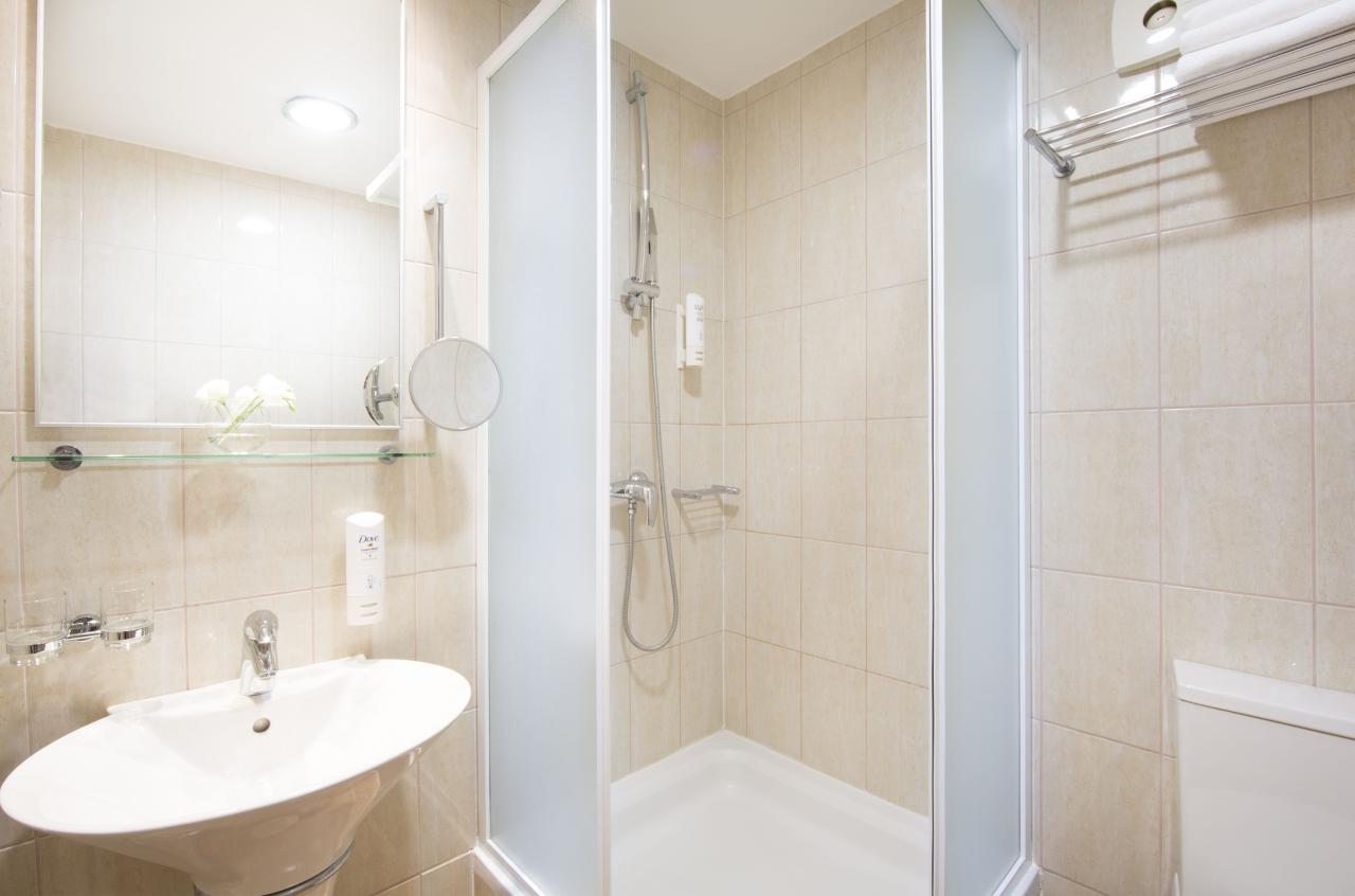 Dvojlôžková izba comfort s možnosťou prístelky