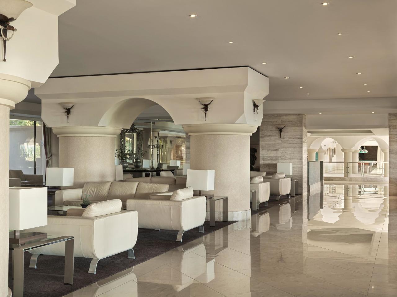 Esperos Palace