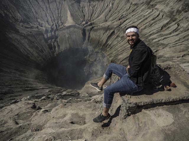 Výhľad od vnútra sopky, Bromo. Foto: Martin Šimko - 
