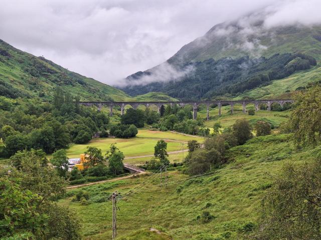 Glenfinnan viaduct neďaleko Invernessu, ktorý je najdlhším betó