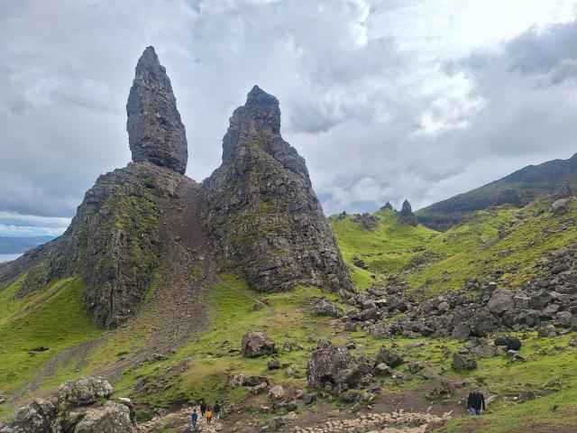 The Old Man of Storr na je pravdepodobne najznámejšou prechádzk