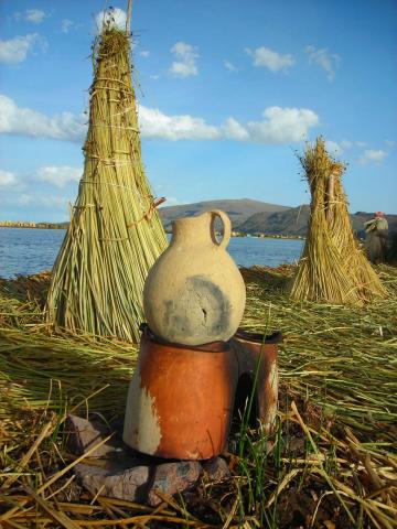 Rákosové ostrovy na jazere Titicaca