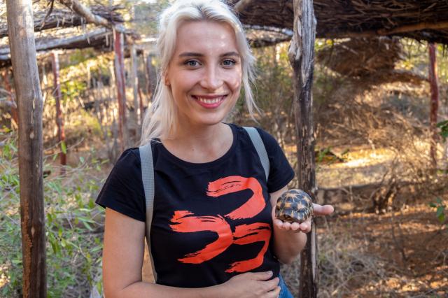 Navštívime aj miestnu záchrannú stanicu korytnačiek Sokake. Nap