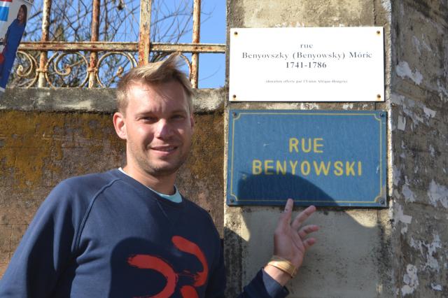 Aj tu nájdete ulicu s menom nášho rodáka Mórica Beňovského.
fot