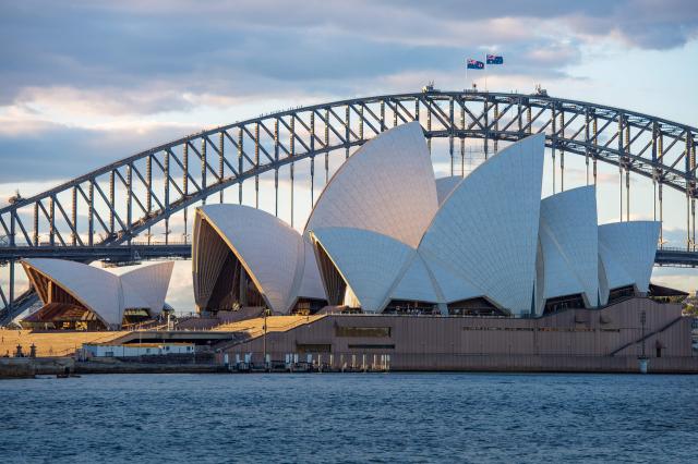 /uploads/covery_2019/australia_letecky_okruh.jpg