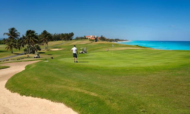 Zahrajte si na prvom 18 jamkovom ihrisku na Kube, na Varadero g