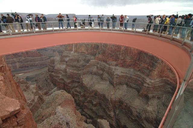 Grand Canyon - Naberte odvahu a prejdite sa po Skywalku?