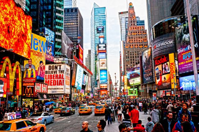 New York - Pulzujúci Times Square