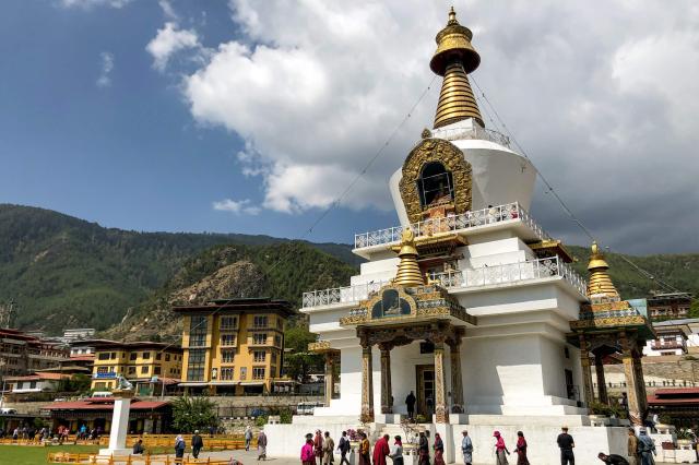 Pamätná stúpa alebo čorten v Thimphu.
foto: Robert TARABA – 