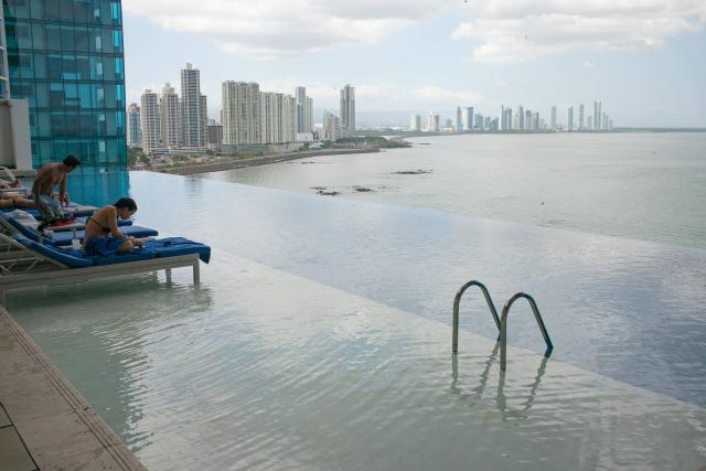 Hotel JW Mariott (bývalý Trump) v centre Panama City s výhľadom