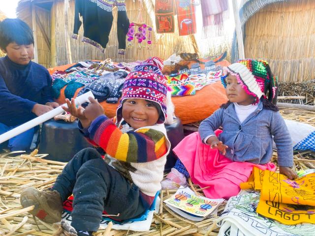 JeDeň z TOP zážitkov, Los Uros na Titicaca. Foto: Lucia Krupčia