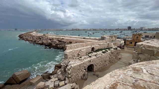 Alexandria je druhým najväčším mestom krajiny a najväčším egypt
