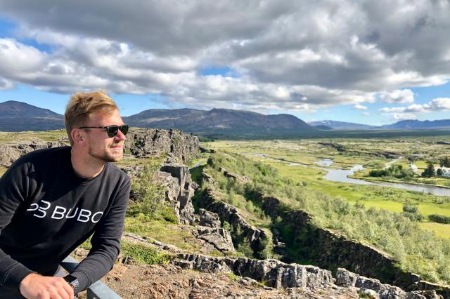 Kontinentálna trhlina v Národnom parku Þingvellir je jedným z n