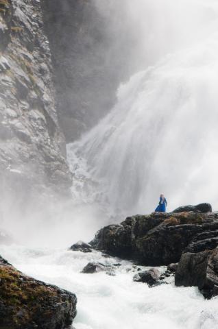 Víla nad vodopádom Kjosfossen