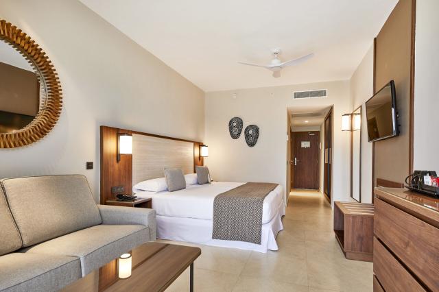 RIU Jambo: hotel na vynikajúcej pláži s výbornými službami.