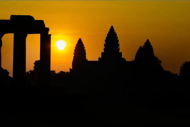 Východ slnka nad chrámom Angkor Wat bude nezabudnuteľný zážitok