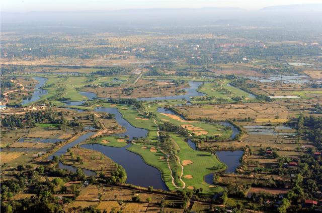Vďaka blízkosti starobylého Angkoru je golf v Angkor Golf Clube