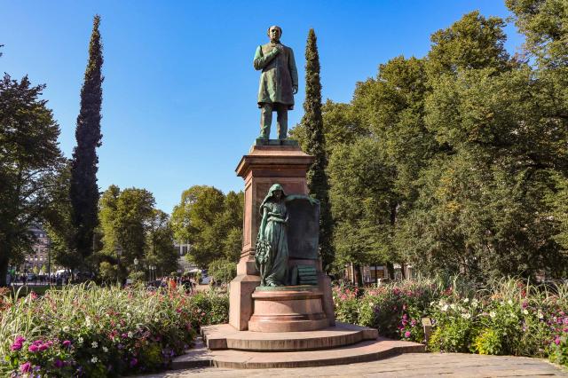 Zelený park Esplanadi, kde si môžete príjemne oddýchnuť.
foto: 