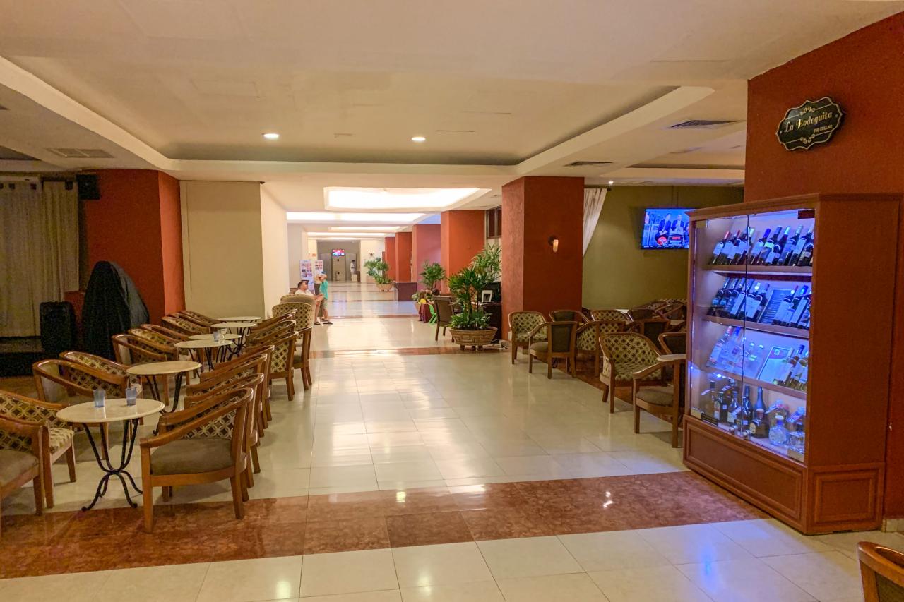 Priestranné spoločenské miestnosti Royal Solaris Cancun Hotel p