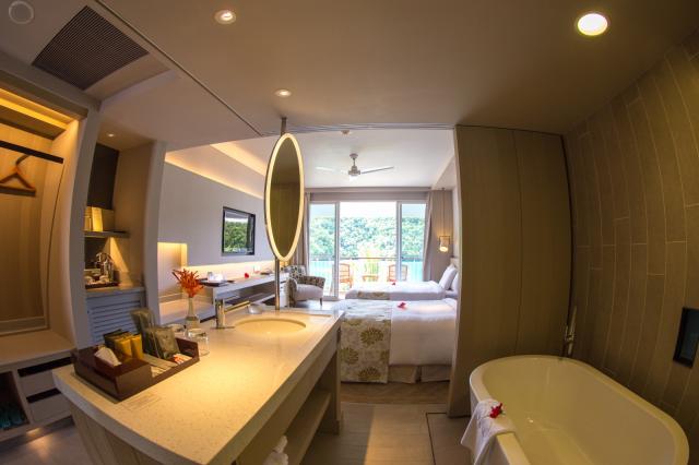 Palau Royal resort