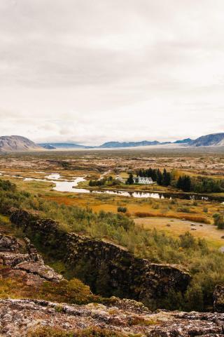 Kontinentálna trhlina v Národnom parku Þingvellir. Tu vznikol v
