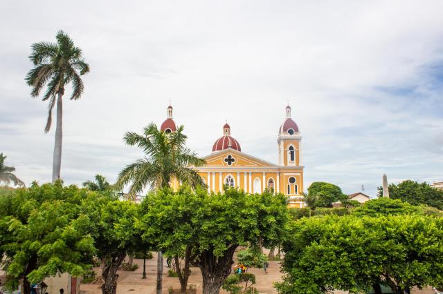 Po kvalitných cestách sa presunieme z druhého najväčšieho mesta