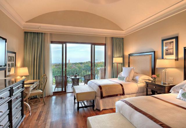 Priestory Vašej izby v luxusnom hotely Buenaventura. Viac info