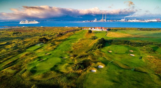 Jamka číslo 14 v Royal Dublin golf club