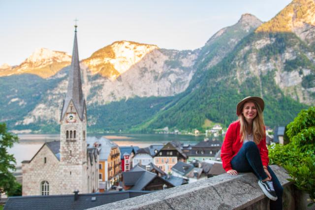 Na úvod nás víta Hallstatt. Zaslúži si prívlastok najkrajšej ra