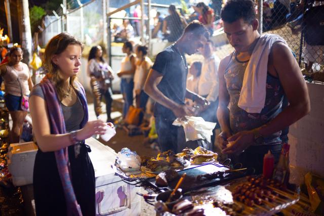 A večer si skočíme na posledný street-food, ak nedáte prednosť 