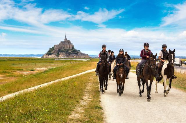 Na koňoch popred Le Mont-Saint-Michel? Na tomto zájazde je viac