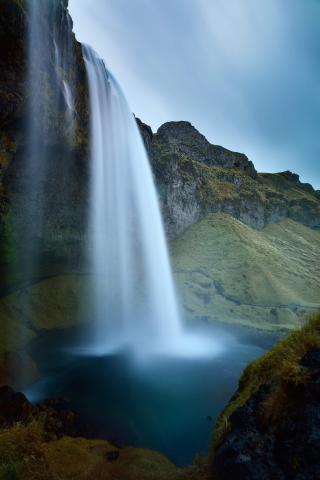 Prejdeme sa poza úžasný Seljalandsfoss.
foto: Robert TARABA – 
