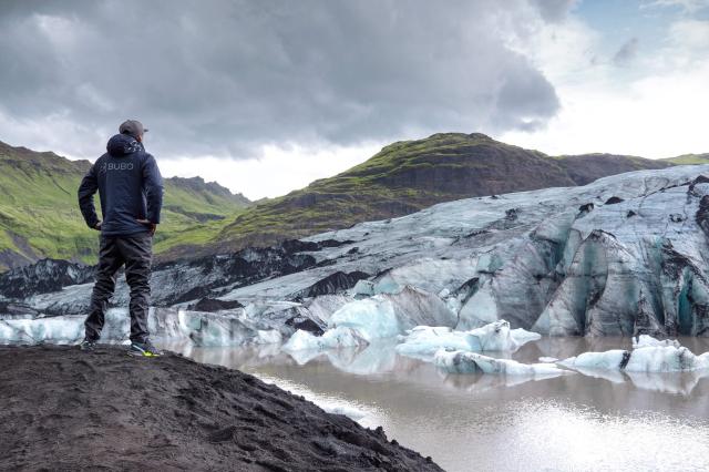 Pri ľadovcovom splaze Sólheimajökull.
foto: Martin ŠIMKO – 