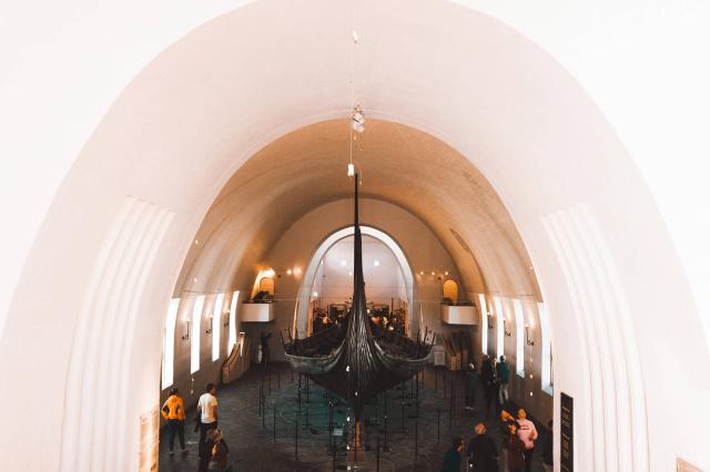 V múzeu vikingských lodí.
foto: Zuzana HÁBEKOVÁ – 