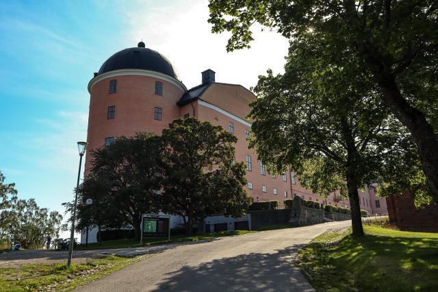 Prechádzka ku Uppsalskému hradu. Tu abdikovala aj kontroverzná 
