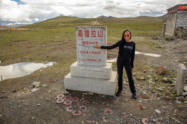 Zdolávame priesmyky vo výške až 5248 m.n.m. Vzduch je tu redší 