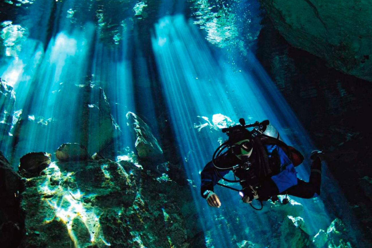 Ak sa potápate a máte radi výzvy, potápanie v cenotes je jedine