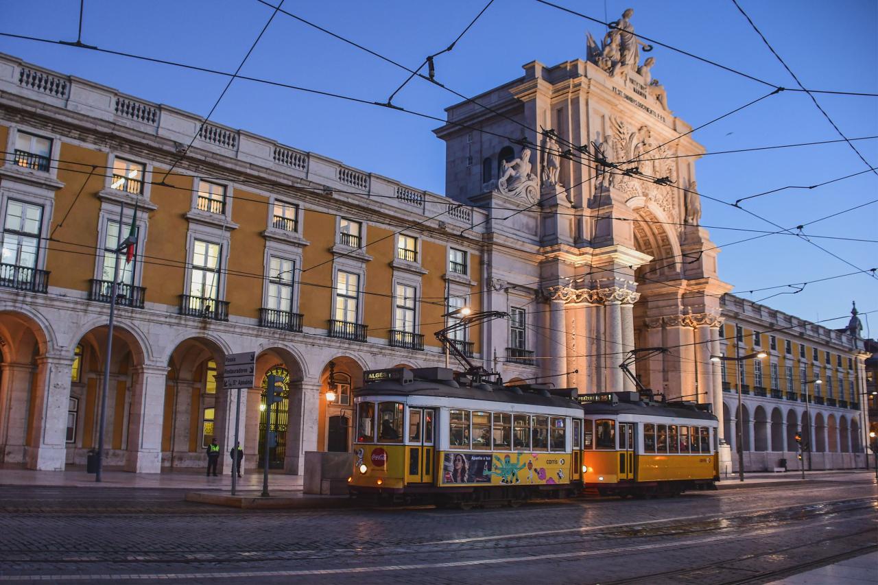 Ikonická žltá električka je pre Lisabon tým, čím žlté taxíky pr