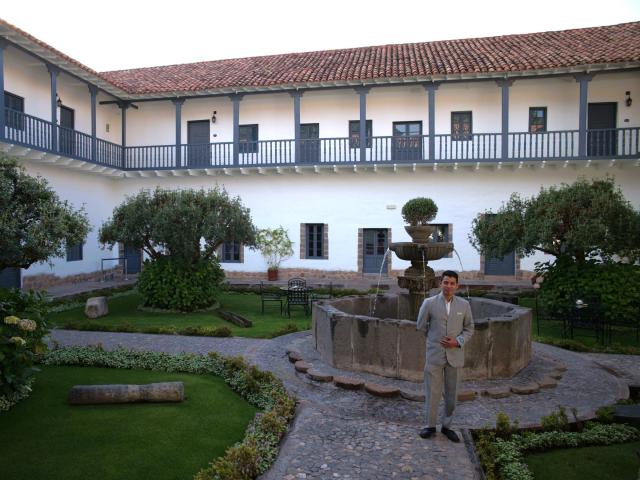 Na výber je buď tento luxusný hotel JW Marriott Cuzco. Viac inf